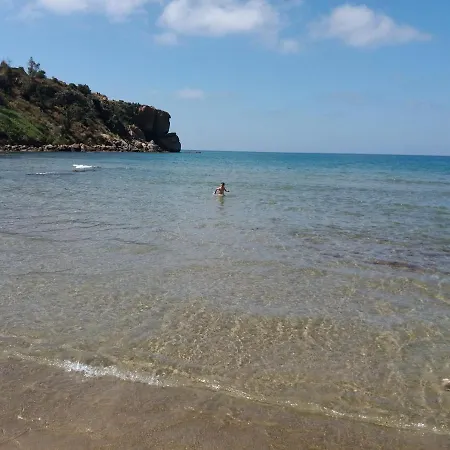 Fabiene Familyholidays Deluxe * Cefalú